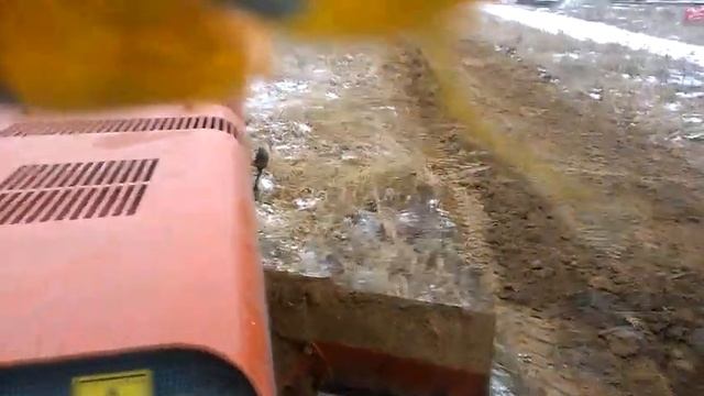 засыпка траншеи смотреть онлайн