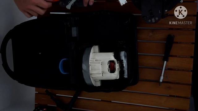 Miele Complete C3 vacuum cleaner cable retractor replacement смотреть онлайн