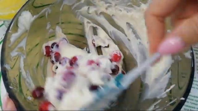 Рецепт без выпечки "Творожные домики" из печенья, клюквы и шоколада  ??☕