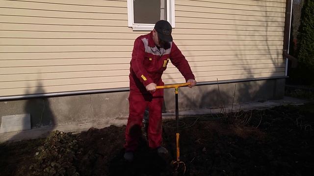 Ручной культиватор корнеудалитель Торнадо (Торнадика) смотреть онлайн