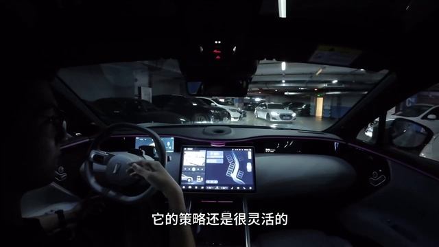 AVATR 阿维塔11 OTA，国产巨头联手大更新，华为遥遥领先【智能车研究所】 смотреть онлайн