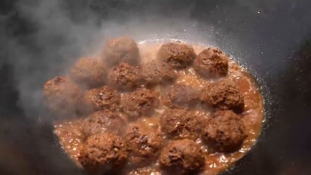 10斤牛肉，二弟做“花椒牛肉丸”，香辣Q彈，一口下去滿嘴爆汁！ 【鐵鍋視頻】
