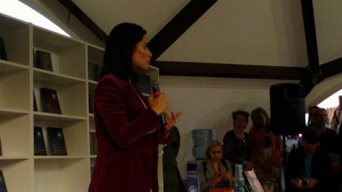 КнигиРФ2019 Красная площадь Тина Канделаки на КФ Красная площадь