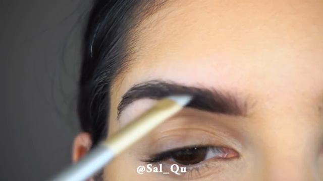 ABH DipBrow Pomade in Dark Brown - Sal_QU смотреть онлайн