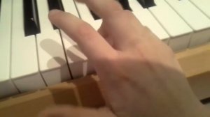 Маленькой ёлочке холодно зимой на фортепиано