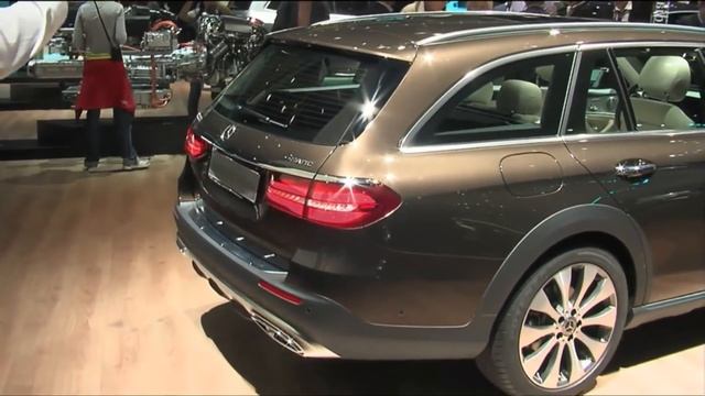 LIVE from Paris Motor Show: EQ Live Talk with Michael Kelz - Mercedes-Benz original смотреть онлайн