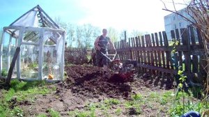 Мотоблок ФАВОРИТ работа фрезами