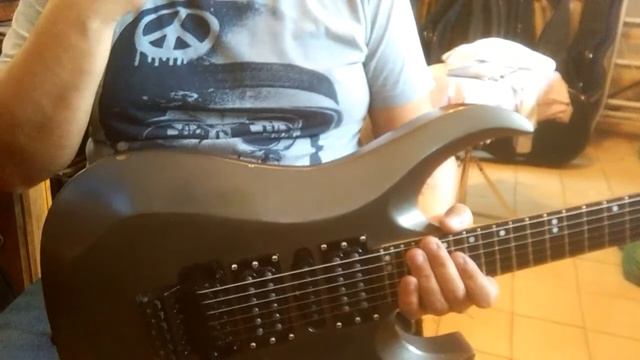 Guitarra Cort X6 смотреть онлайн