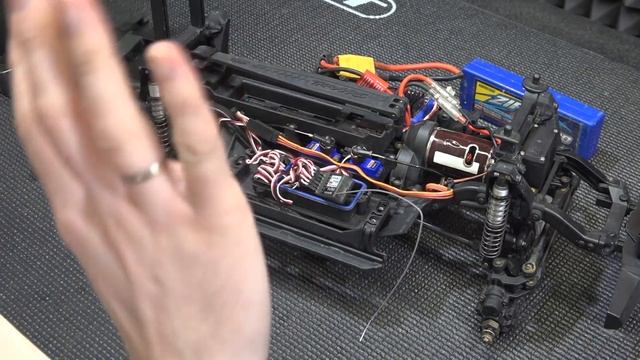 ШЕСТЬ КАНАЛОВ беспредела! Обзор Radiolink RC6GS ... Повелитель сервоприводов!