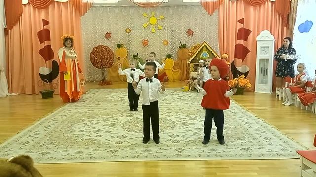 Утренник.mp4 смотреть онлайн