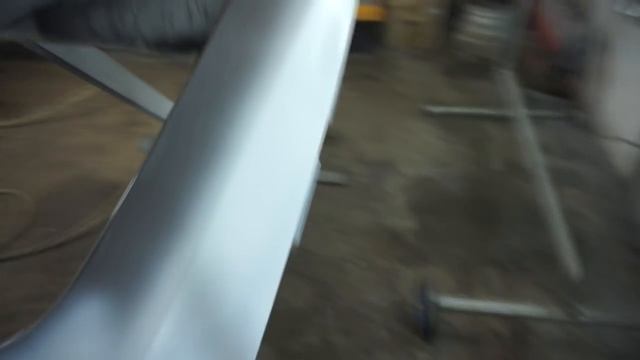 Ремонт и покраска в гараже бампера Hyundai I 30. смотреть онлайн