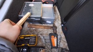 замена радиатора печки нива шевроле с кондиционером. как открутить саморез.