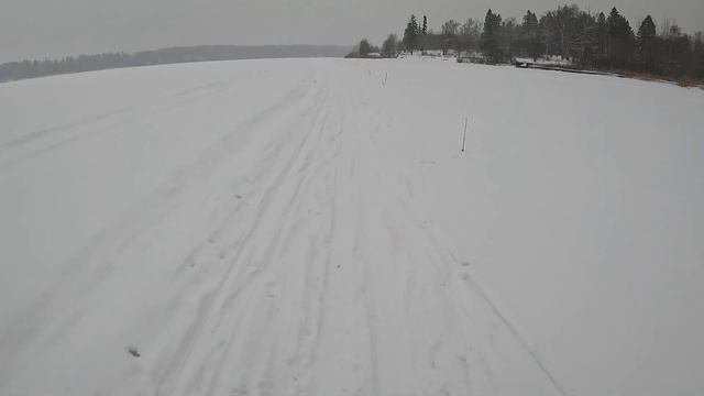 Продолжение покатушки на фэтбайке по лыжной трассе на льду озера Сенеж.31 января 2022 года.