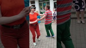 10.06.23г. "КАК МЫ ЛЮБИЛИ"... на танцполе в Гомельском парке...