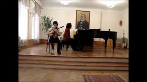 Дремлют плакучие ивы. Исп. Карина Унагасова (домра)