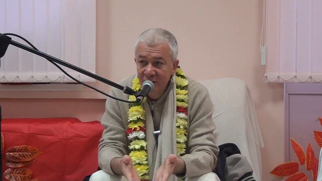 ЕМ Чайтанья Чандра Чаран прабху. Даршан для учеников, Екатеринбург, 13.11.2013 смотреть онлайн