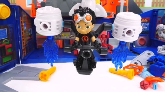 Гонки на машинах: Скоростной мотоцикл для Расти Механика - Игры для мальчиков смотреть онлайн