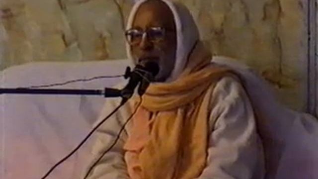 Киртан Лекция Шрилы Бхактиведанты Нарайаны Махараджа О Шриле Прабхупаде смотреть онлайн