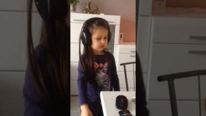 Песня Трубадурочки ))