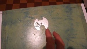 Как надежно крепить верхний леток в ппс ульях, и где его делать