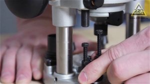 Обзор Фрезер MAKITA RP0910