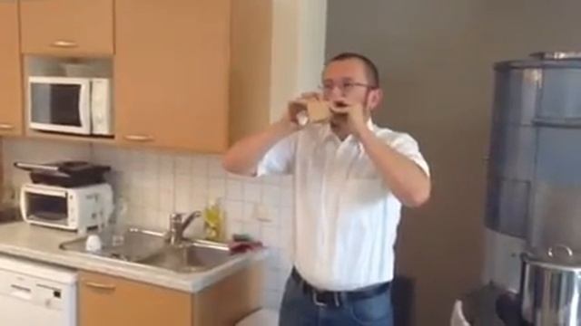 Проверка сухости дров смотреть онлайн