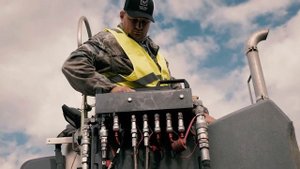 Бетоноукладчик WIRTGEN SP15. Строительство автомобильной дороги «Обход Хабаровска». Отзыв клиента