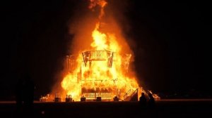 Burning Man 2017 - Watch the Man Burn