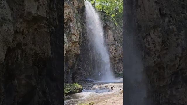 Мёдовые водопады в Карачаево Черкессии.