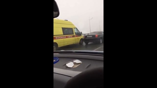 Скорую не пропускали на дороге во Владивостоке смотреть онлайн