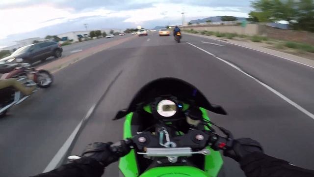 ZX10R VS ZX6R 636 смотреть онлайн