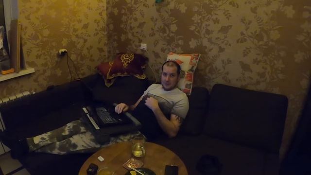 ОДИН В ДЕРЕНВНЕ и моя идея ! смотреть онлайн