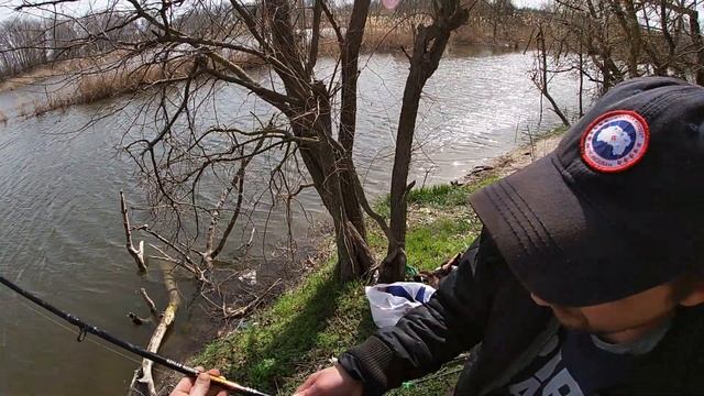 Весенняя Рыбалка в Краснодарском крае на реке Челбас смотреть онлайн