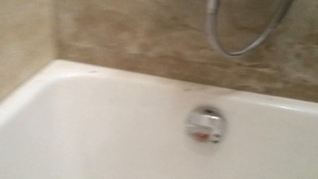 Формирование межплиточного шва меду ванной и плиткой смотреть онлайн