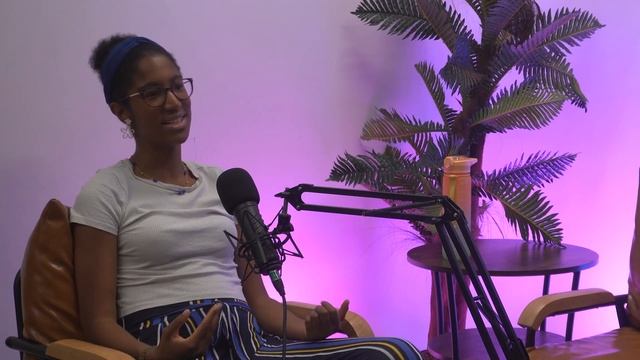 From A* History Student to Woman in Tech | Apprentago Episode 4: Lauren Alie смотреть онлайн