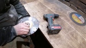 Закусило диск на болгарке, как открутить диск болгарки.