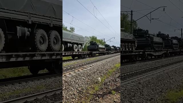 Россия усиливает Херсонскую группировку войск. смотреть онлайн