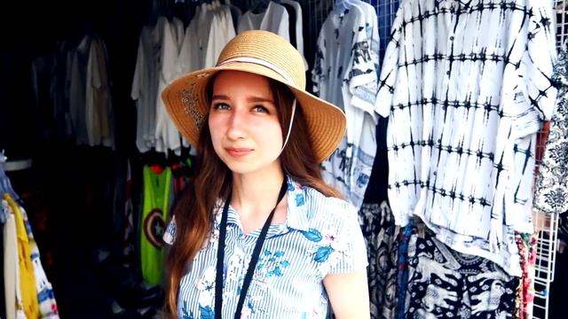 ПРОБУЕМ ОТСТОЙное МОРОЖЕННОЕ || КОРМИМ БЕЗДОМНЫХ СОБАК /Шоппинг по тайски, Почему не торгуются? смотреть онлайн