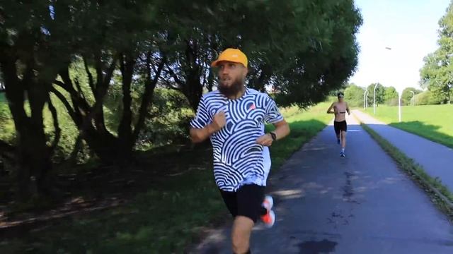 Срывоед наваливает тренировку в запрещённых Adidas ADIZERO PRIME X