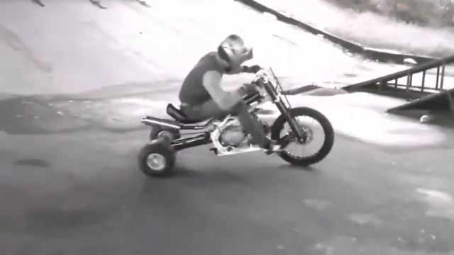 Покатушки Димасика на дрифт тайке смотреть онлайн