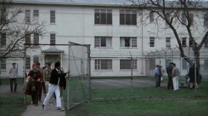 Пролетая над гнездом кукушки — Русский трейлер (1975)