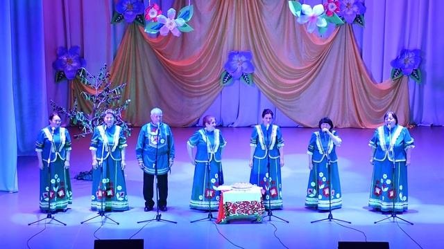 Народная вокальная группа "Услада"