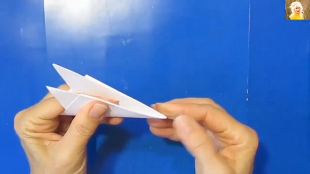 Как ПРОСТО вырезать 10 КРАСИВЫХ снежинок своими руками.Новогодние поделки из бумаги СНЕЖИНКИ-СЕРДЦЕ