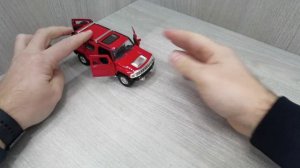 Машина металл 3 цвета, 1:32 Hummer H3 свет, звук Автопром (68321)