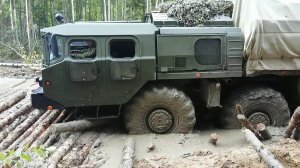МАЗ-543 по бездорожью