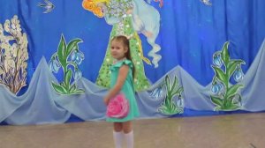 "Гусеничка Ксения"   София Куранова 7 лет