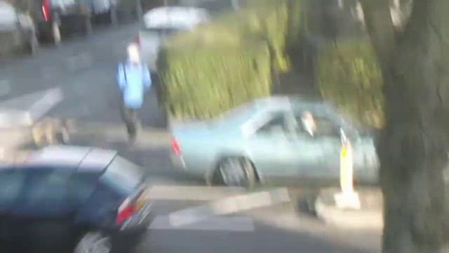 Mercedes  ..W124 Coupe смотреть онлайн