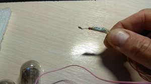 Samsung  LE32R81W не включается