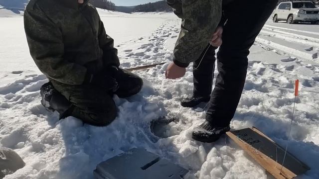 На рыбалку за трофеями. Бурейское водохранилище 24-25 февраля. смотреть онлайн
