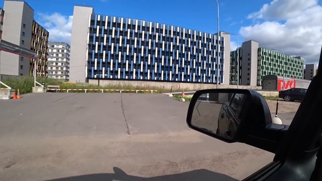 СЛИВА И ЛАВР ЕДУТ НА КУРОРТ. ГОТОВЛЮСЬ К СОРЕВНОВАНИЯМ. смотреть онлайн